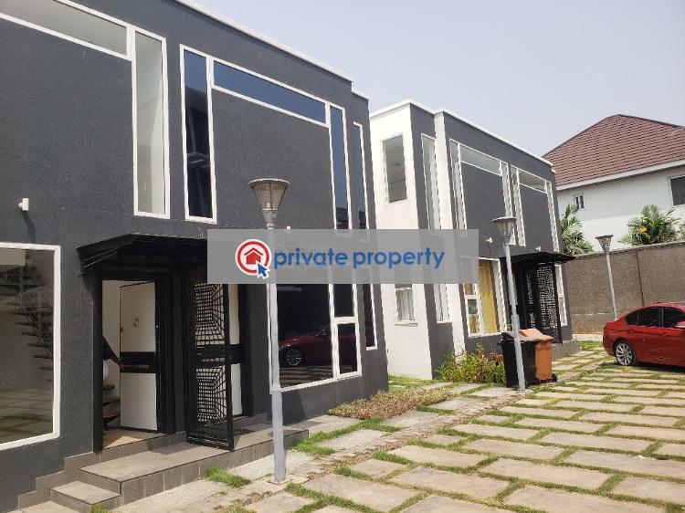 2 bedroom Townhouse For Rent tseaddo High Street East Airport Airport