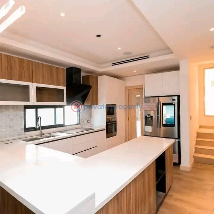 4 bedroom Townhouse For Rent Cantonments Accra - 4