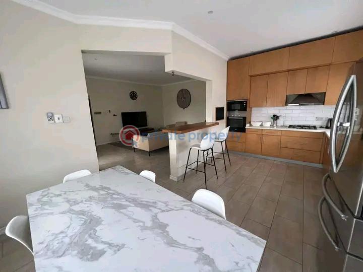 2 bedroom Apartment Short let Dzorwulu Accra - 10