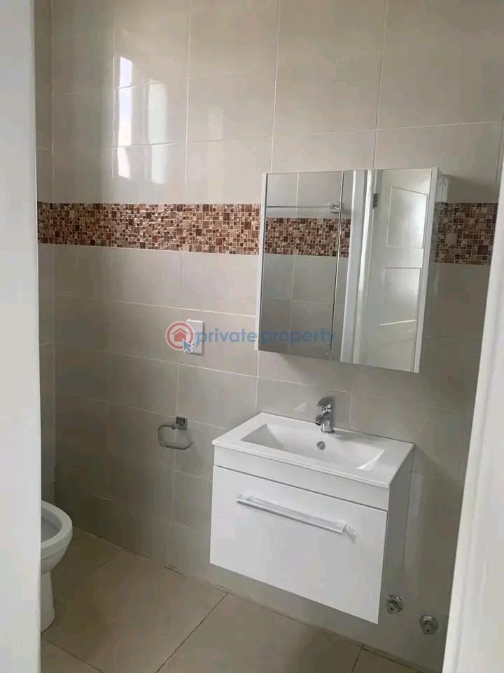 2 bedroom Apartment Short let East Airport Airport Residential Area Accra - 3