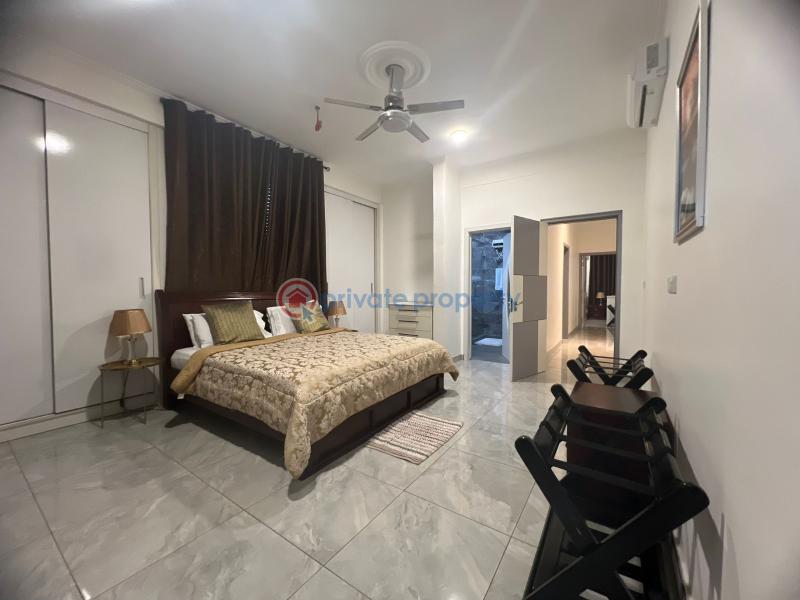 2 bedroom Apartment Short let East Airport Airport Residential Area Accra - 9
