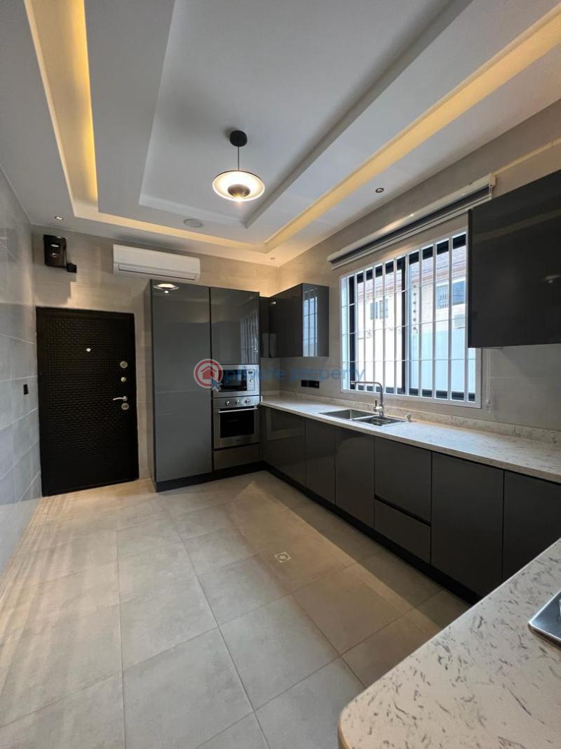 3 bedroom House For Rent Baatonaa Comm 18 Spintex Accra - 3