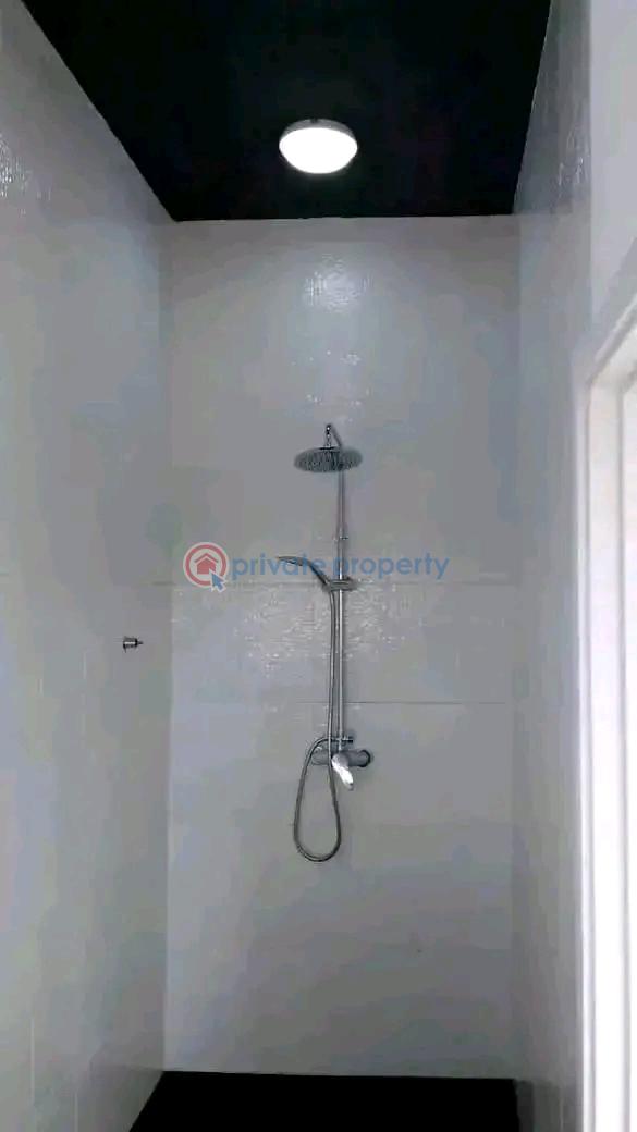 3 bedroom House For Rent Basket Junction Spintex Accra - 5