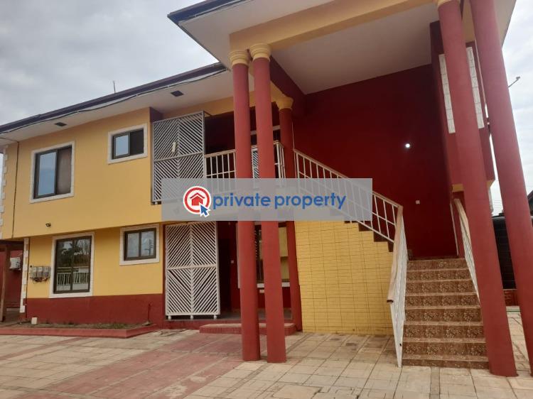 3 bedroom Apartment For Rent boadi/ Tech Kumasi Metropolitan Ashanti