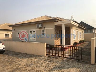 3 bedroom Detached Bungalow Short let After Oyarifa Adenta Municipal Accra - 14