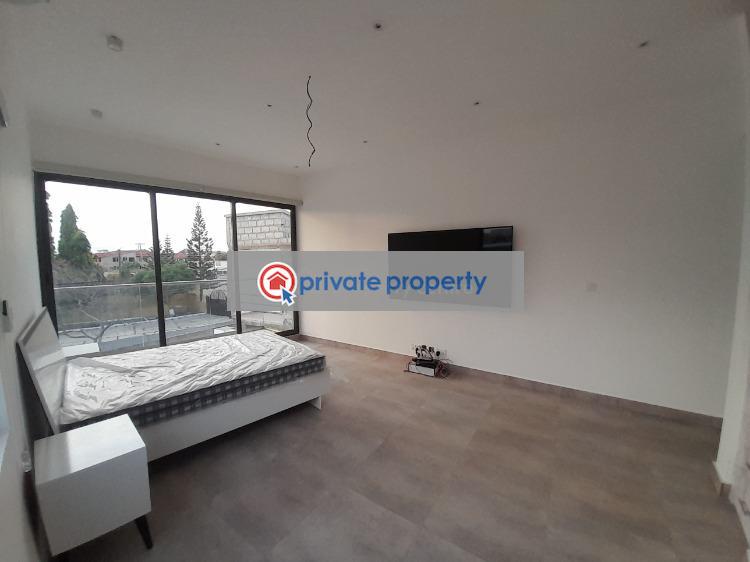 3 bedroom Detached Duplex For Sale &nbsp;estate Road Spintex Accra - 9