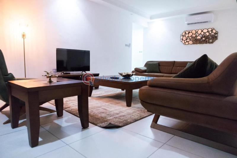 3 bedroom Apartment For Sale Near Immigration Roman Ridge Accra - 4