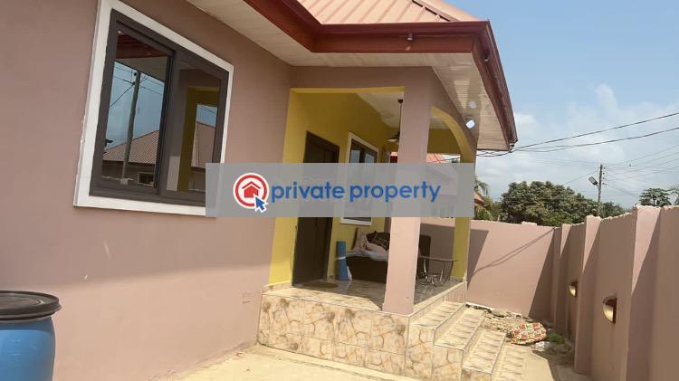 3 bedroom Townhouse For Sale &nbsp;sapeiman Accra Metropolitan  - 1