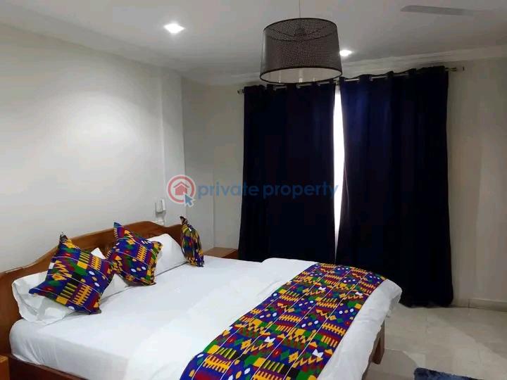 3 bedroom Apartment For Rent Oxford Street Osu Accra (PID 0PABYG