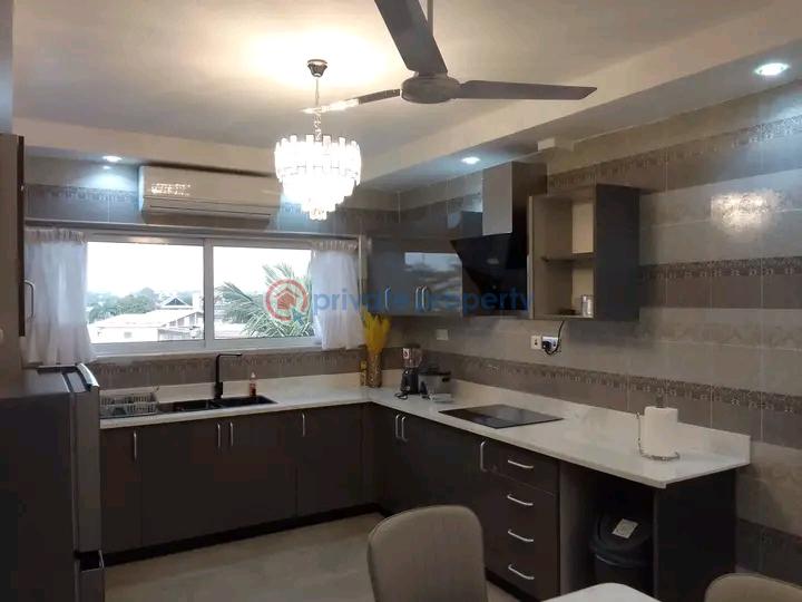 3 bedroom Apartment For Rent Oxford Street Osu Accra (PID 0PABYG