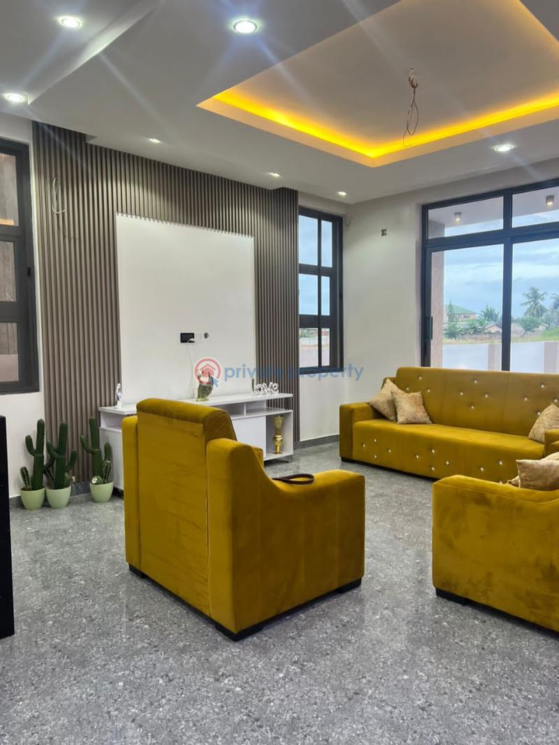 3 bedroom House For Sale Comm 18 Spintex Accra - 5