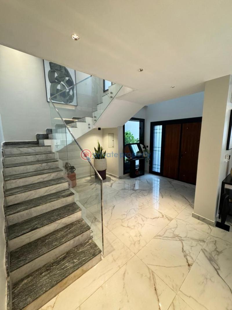 5 bedroom Detached Duplex For Sale Accra Ghana Cantonments  - 9