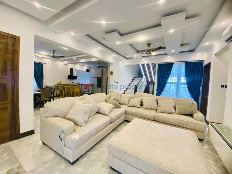 5 bedroom House For Sale Sakumono Spintex Accra - 10