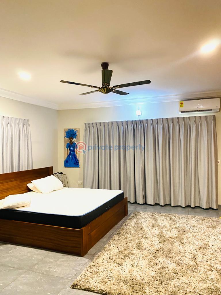 5 bedroom House Short let Cfc Estate Achimota Accra - 5