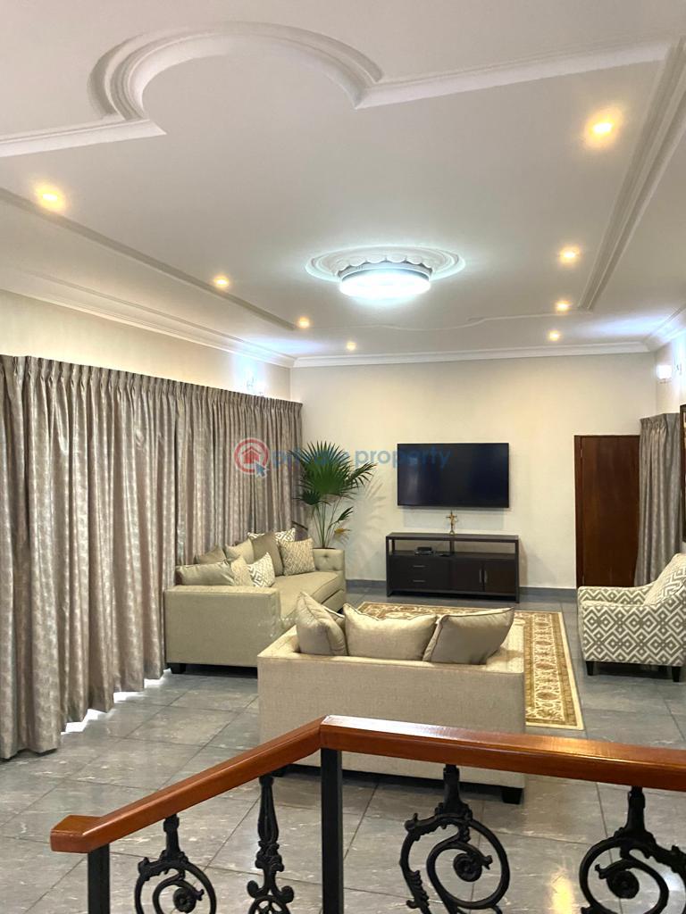 5 bedroom House Short let Cfc Estate Achimota Accra - 10