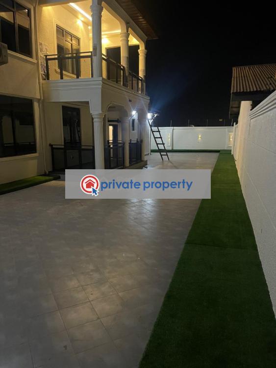8 bedroom House For Sale &nbsp;techiman Techiman Municipal Brong Ahafo - 2