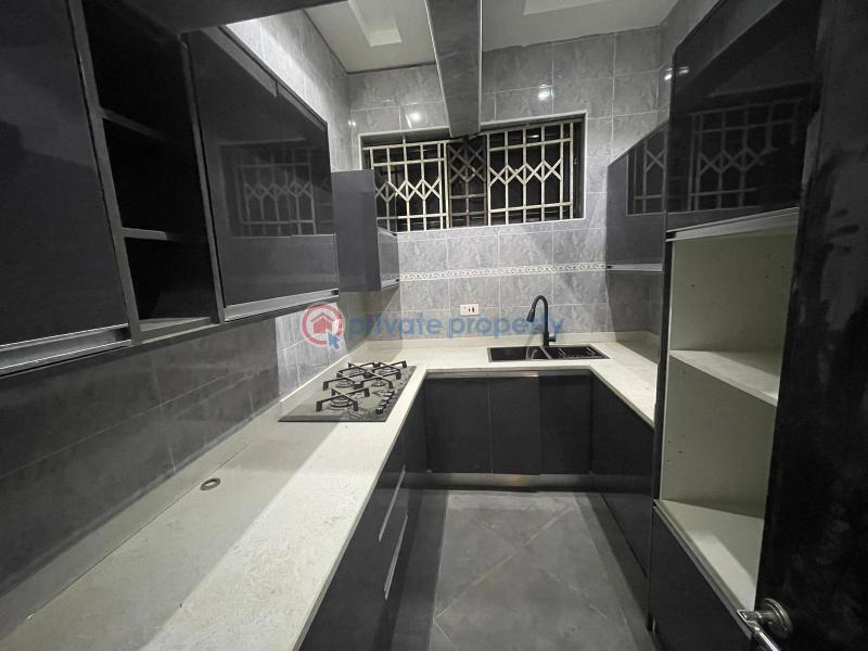 8 bedroom House For Sale Techiman Municipal Brong Ahafo - 10