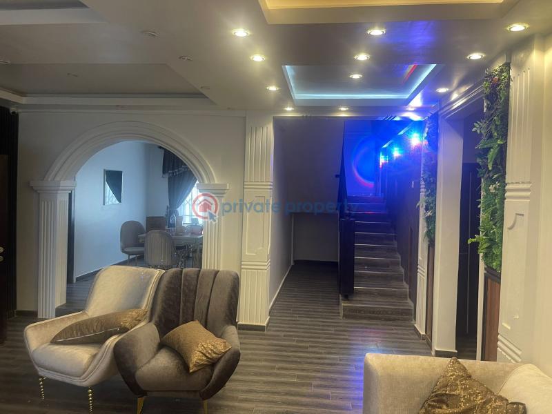 8 bedroom House For Sale Techiman Municipal Brong Ahafo - 6