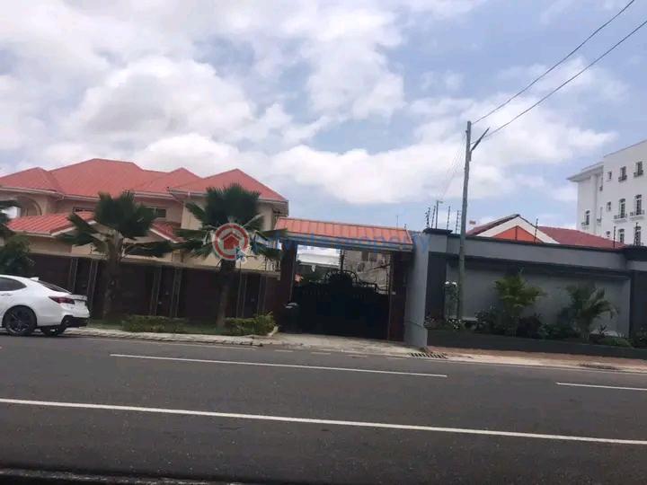 9 bedroom House Short let A&c Mall East Legon Accra - 7