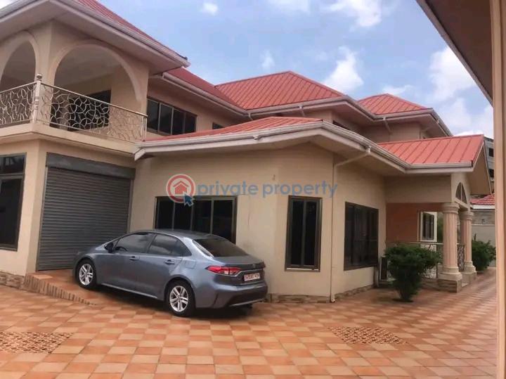 9 bedroom House Short let A&c Mall East Legon Accra - 1