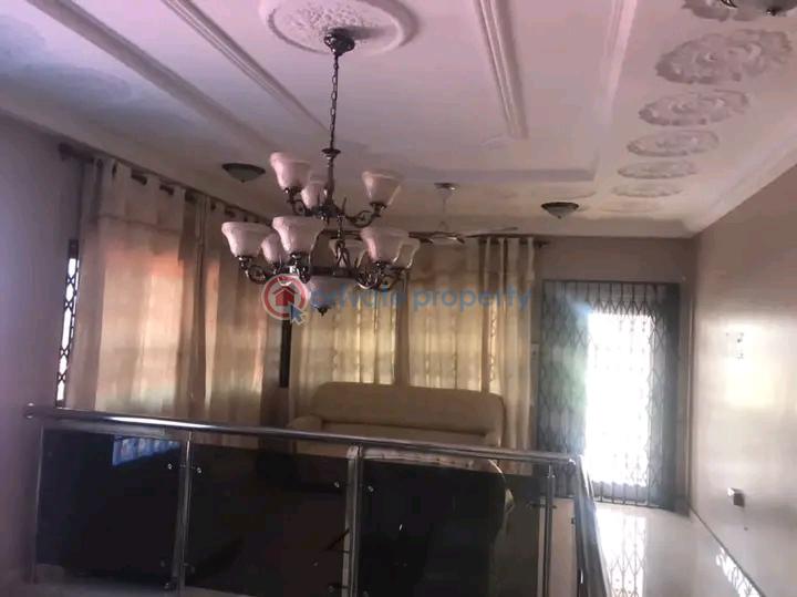 9 bedroom House Short let A&c Mall East Legon Accra - 5