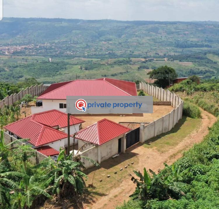 5 bedroom Terraced Bungalow For Sale &nbsp;aburi Hill Top City Aburi Akuapim South Municipal Eastern Region - 0