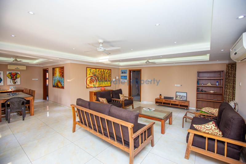 4 bedroom House For Sale American House East Legon Accra - 2
