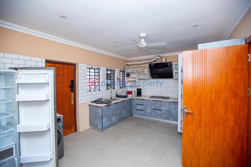 4 bedroom House For Sale American House East Legon Accra - 6