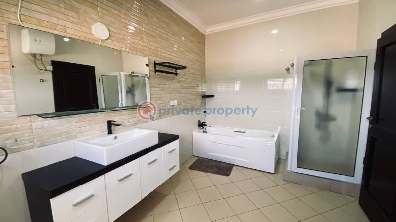5 bedroom House For Rent Accra Ghana Cantonments  - 2