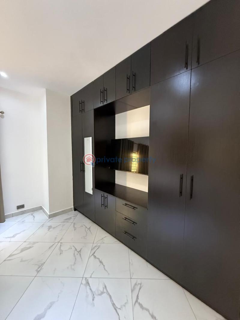 4 bedroom Townhouse For Rent East Airport Airport Residential Area Accra - 14