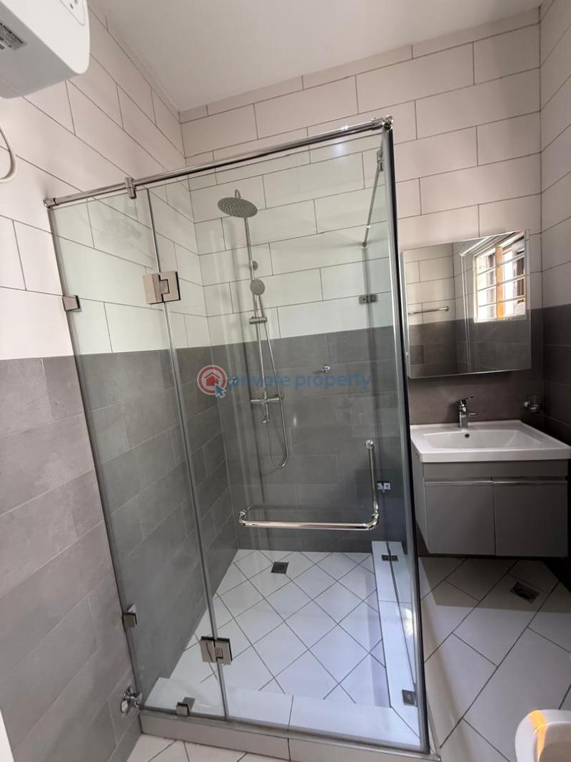 4 bedroom Townhouse For Rent East Airport Airport Residential Area Accra - 7