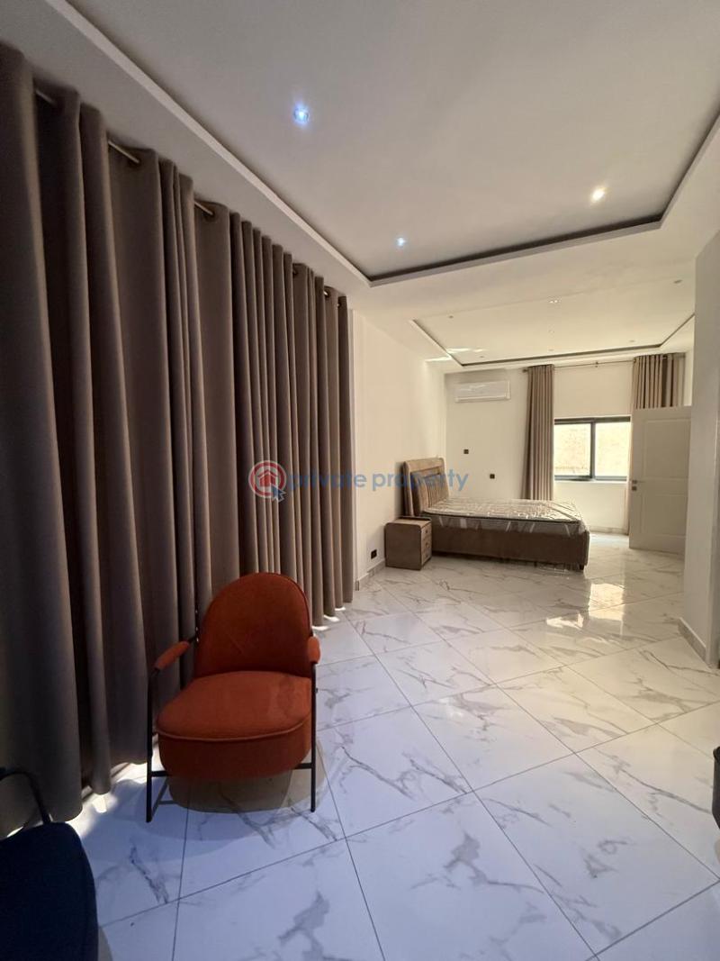 4 bedroom Townhouse For Rent East Airport Airport Residential Area Accra - 2