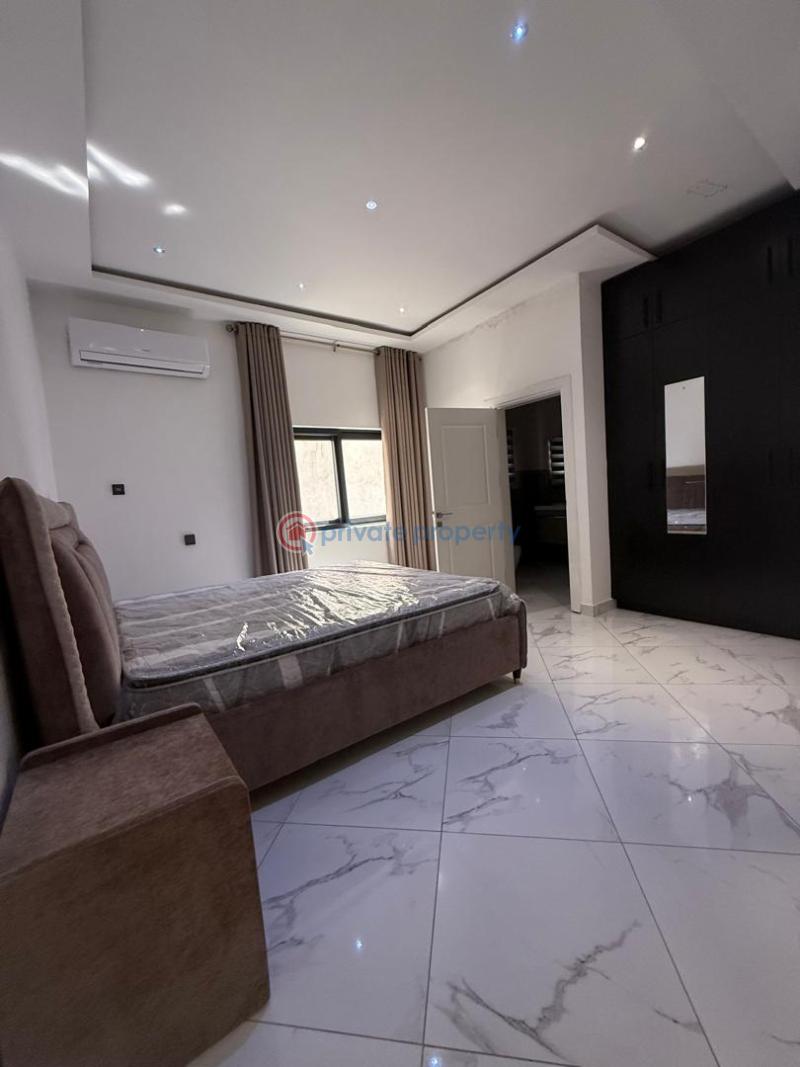 4 bedroom Townhouse For Rent East Airport Airport Residential Area Accra - 3