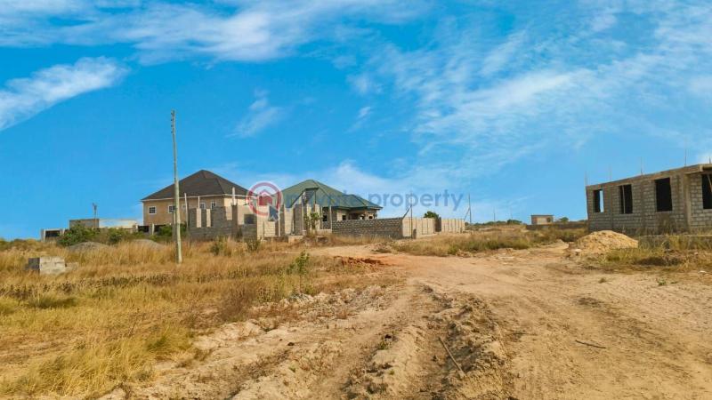 Land For Sale Tsopoli Police Barrier Tsopoli Ningo Prampram District Accra - 1
