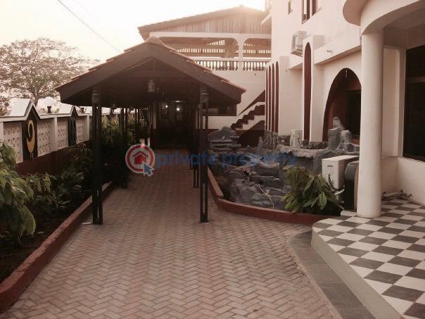 10 bedroom House For Sale Tema Community 6 Tema Accra - 9