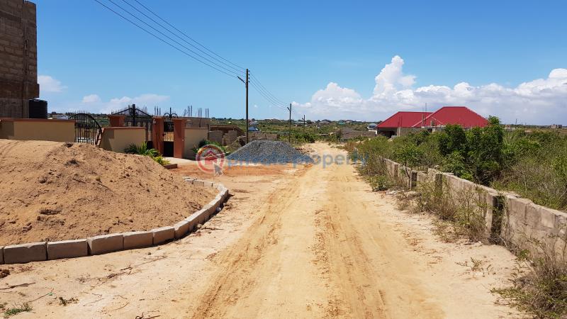 Land For Sale Tsopoli Last Stop Tsopoli Area Accra Metropolitan  - 0