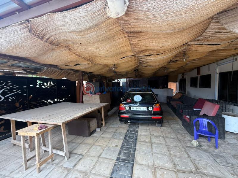 Hotel / Guest House For Sale Macathy Menskrom Behind China Town Mall McCarthy Hill Ga South Municipal Accra - 1