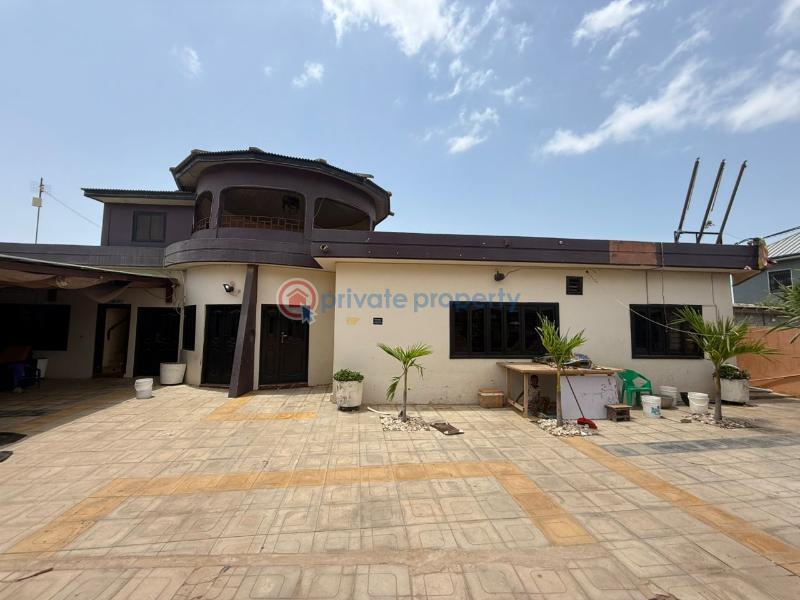 Hotel / Guest House For Sale Macathy Menskrom Behind China Town Mall McCarthy Hill Ga South Municipal Accra - 3