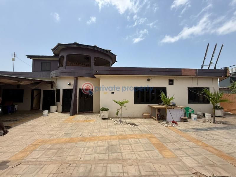 Hotel / Guest House For Sale Macathy Menskrom Behind China Town Mall McCarthy Hill Ga South Municipal Accra - 4