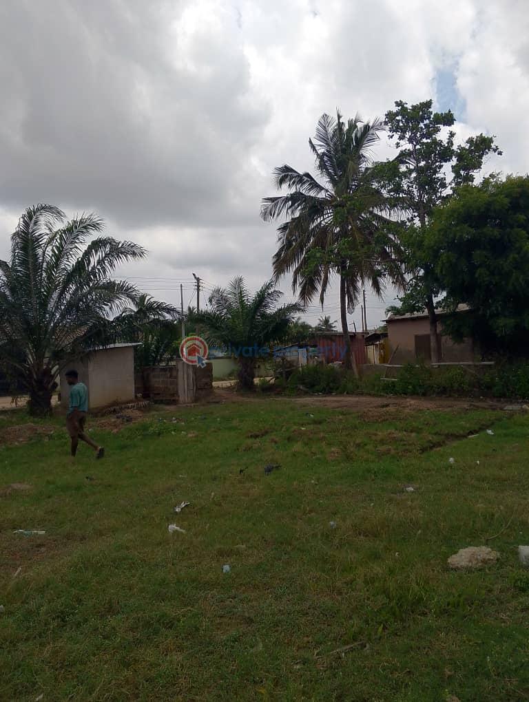 Land For Sale Lorry Station Sowutuom Ga Central Municipal Accra - 1