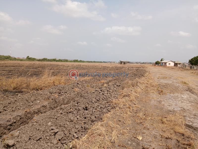 Land For Sale Community 25 Mall Community 25 Tema Accra - 1