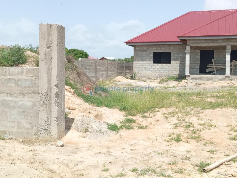Land For Sale Oasis International Training College Prampram Ningo Prampram District Accra - 2