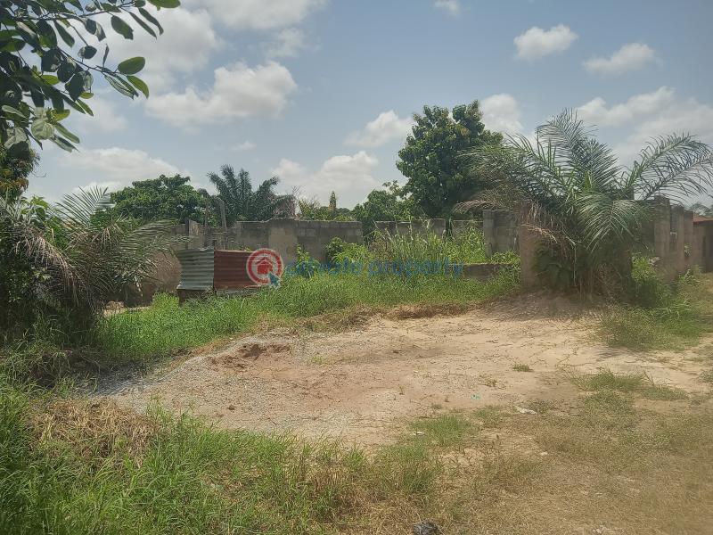 Residential Land For Sale Near Church Of Christ Tanoso. Kumasi Metropolitan Ashanti - 1