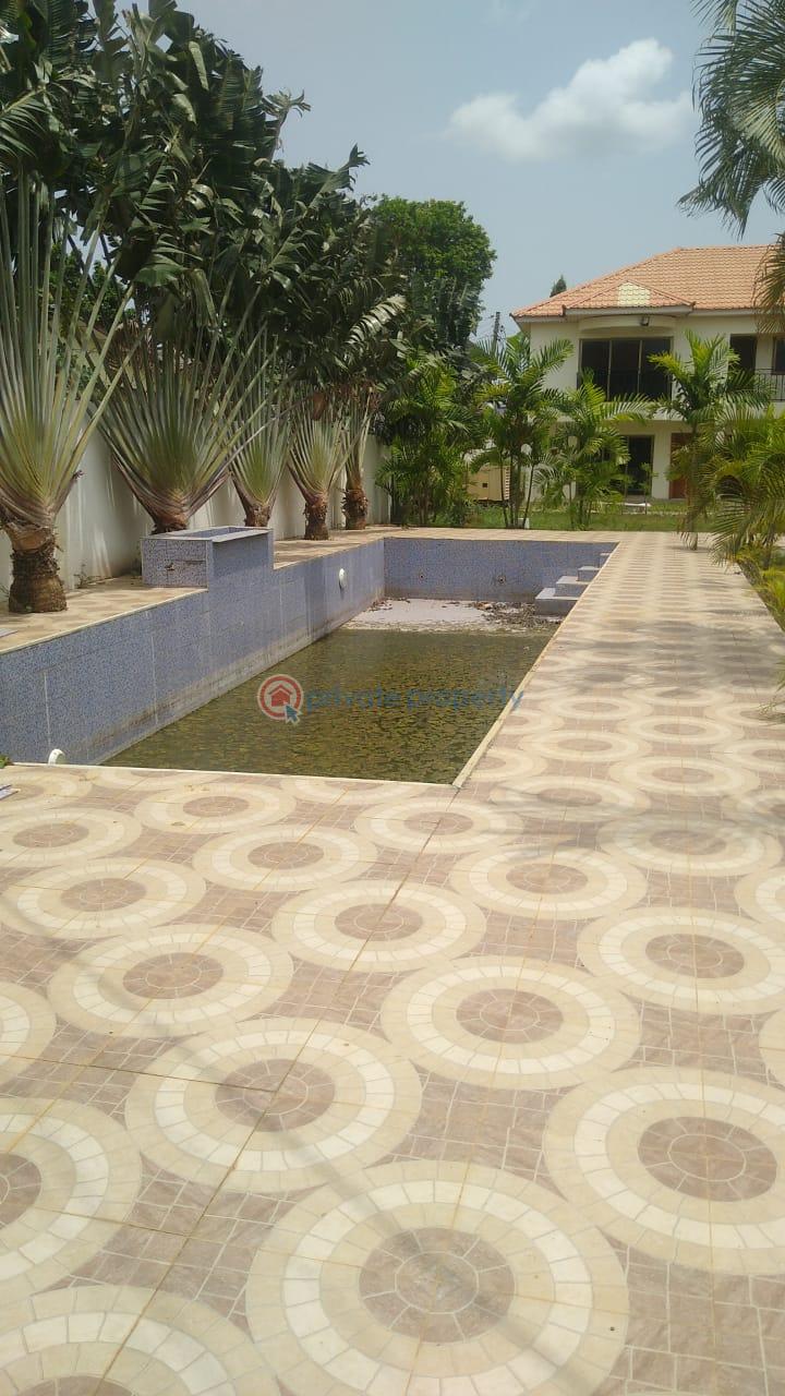 2 bedroom Hotel / Guest House For Rent North Legon Close To Atlantic Mall. Opposite The Police Station North Legon Accra - 2