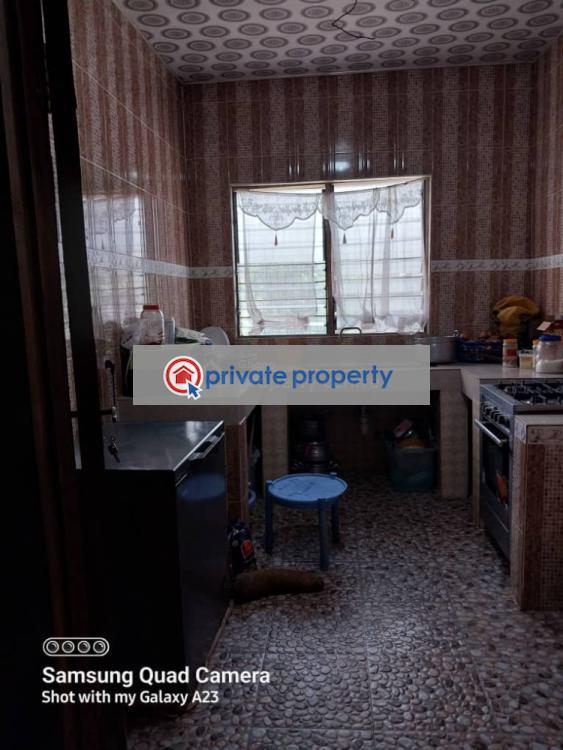 5 bedroom Detached Bungalow For Sale &nbsp;ashalaja Amasaman Accra Metropolitan  - 3