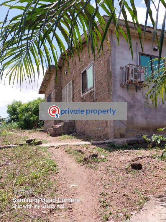 5 bedroom Detached Bungalow For Sale &nbsp;ashalaja Amasaman Accra Metropolitan  - 9