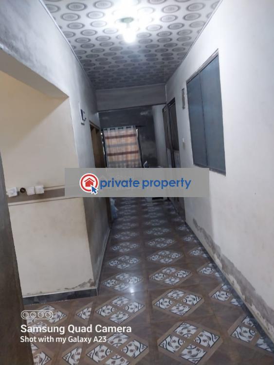 5 bedroom Detached Bungalow For Sale &nbsp;ashalaja Amasaman Accra Metropolitan  - 6