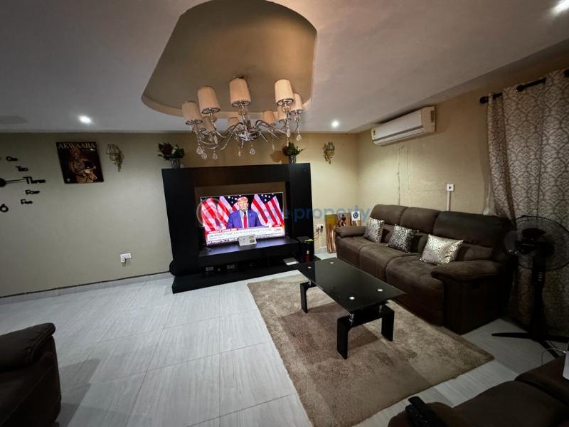 10 bedroom Commercial Property For Sale West Hills City Near West Hills Mall New Bortianor Area Accra Metropolitan  - 4