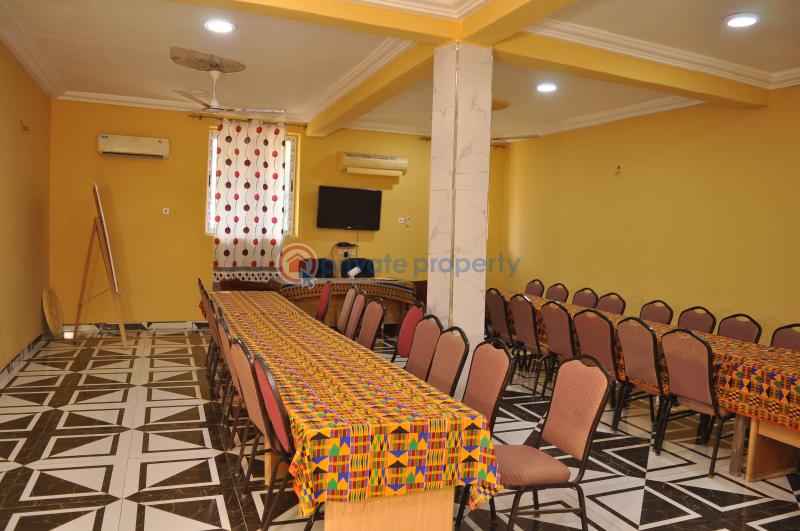 10 bedroom Hotel / Guest House For Sale Atimpoku Asuogyaman Eastern Region - 12