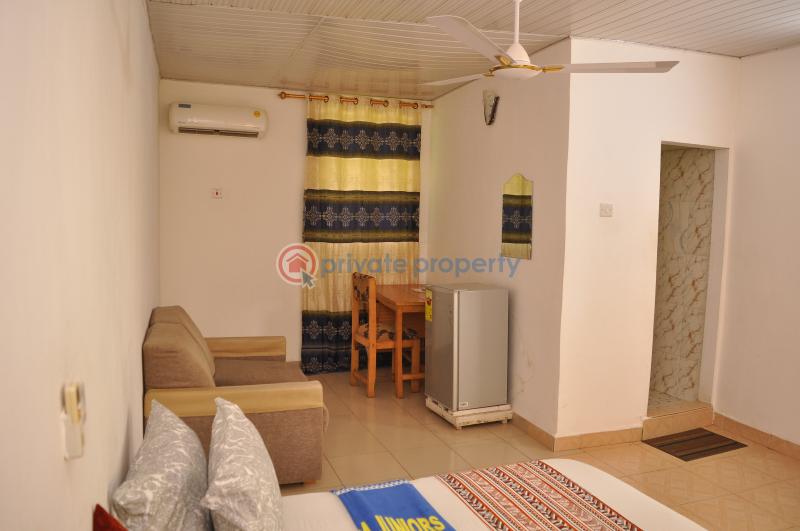 10 bedroom Hotel / Guest House For Sale Atimpoku Asuogyaman Eastern Region - 0